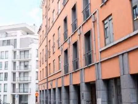 leopold house - subletting