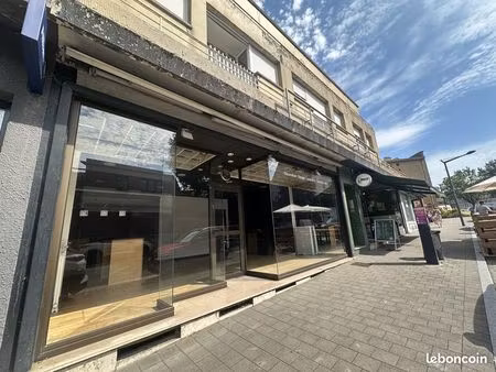 local commercial 70 m² valenciennes