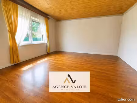 maison 7 pièces 140 m²