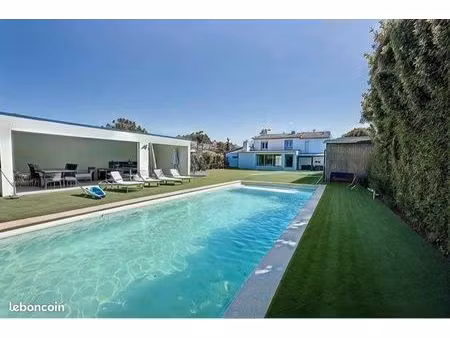 villa avec 2 logements / investisseur / grande famille