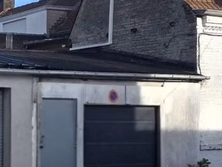 garage 32 m²