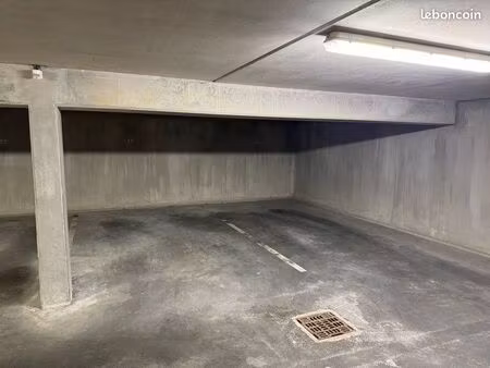 parking / garage en sous sol marcq en baroeul