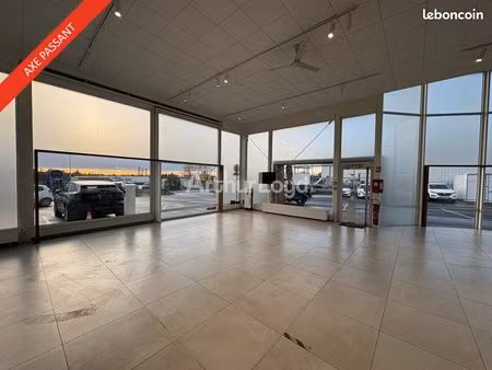 local commercial 378 m²