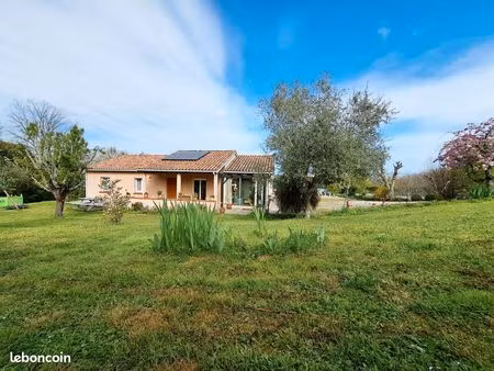 maison familiale avec grand jardin