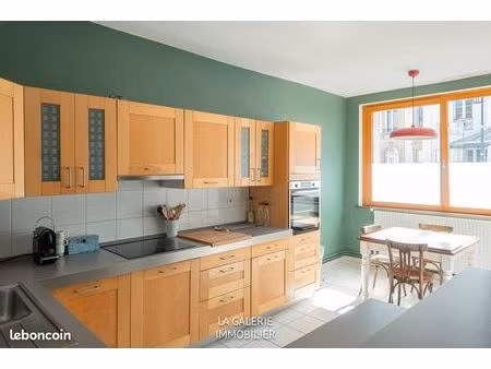 laxou village - maison de 250m2 avec terrasse et garage
