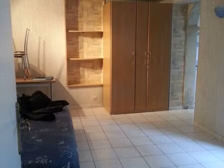 studio meublé