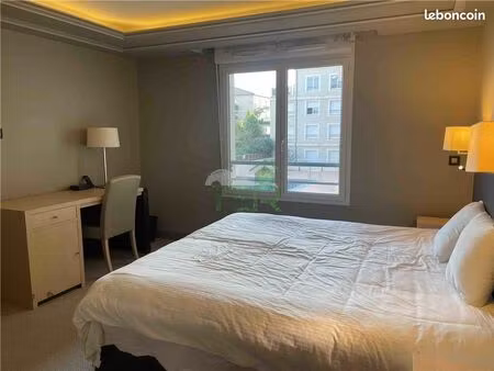 studio 1 pièce 22 m²