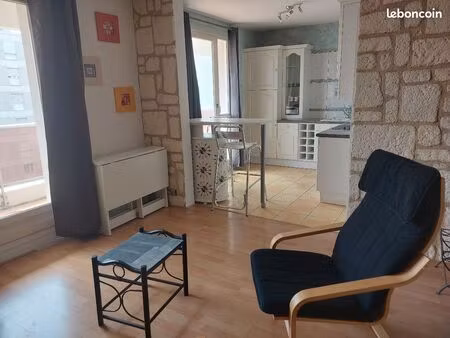 appartement t2 meublé