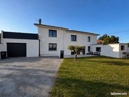 maison de 115m2 - rénovée à neuf / roussillon