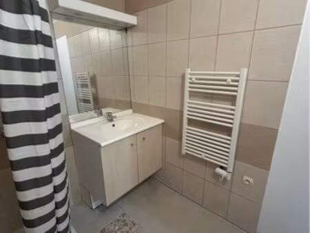 appartement t2 gigean