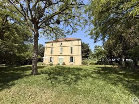 maison 5 pièces 200 m²