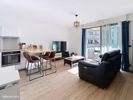 appartement t2 42m2 avec clim et garage