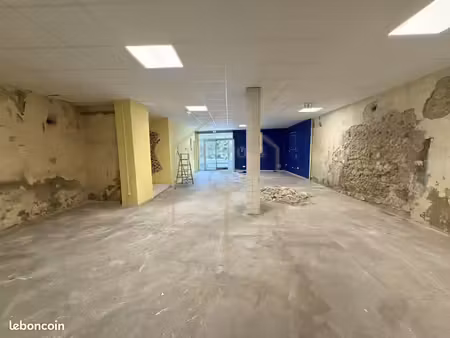 bureaux 120 m² beziers