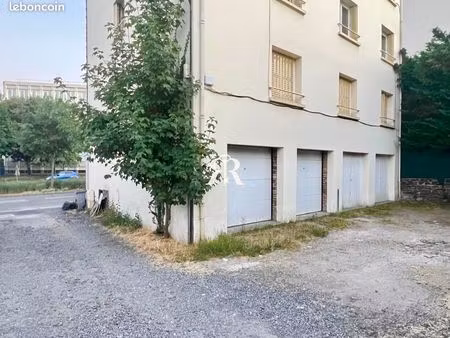 parking/box 14 m² clermont-ferrand