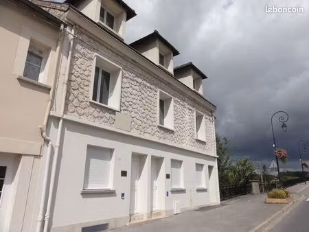 local professionnel à fismes