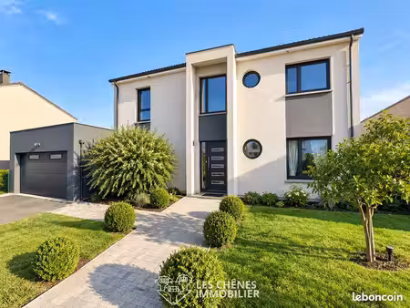 maison 7 pièces 150 m²
