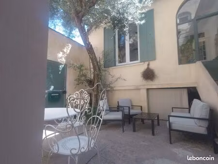 charmante maison des années 20 avec patio au cœur de montpellier