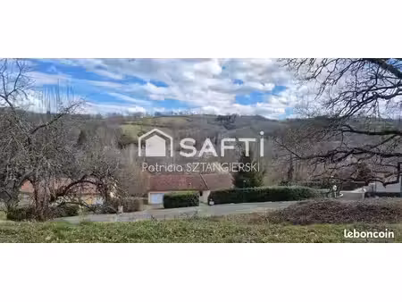 terrain 755 m² pontaumur