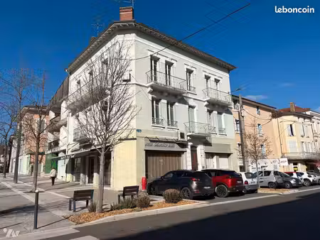 immeuble 312 m² beaurepaire