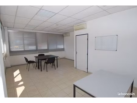bureaux de 200 m2 divisibles vendargues les portes domitiennes