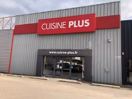 local commercial à louer à epernay