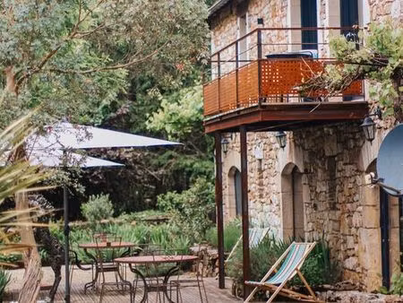 maison pierre avec gites insolites