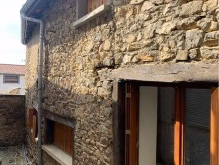 grande maison de village saint romain en jarez