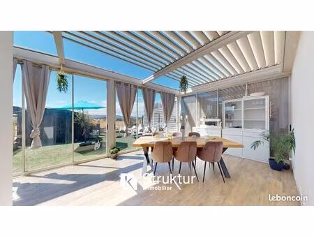 maison 6 pièces 115 m²