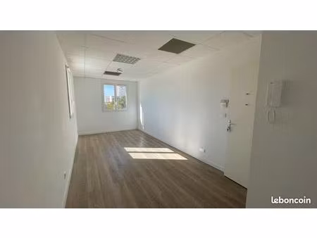 location bureaux de 22 à 51m²