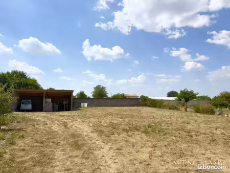 terrain 736 m² sury-le-comtal