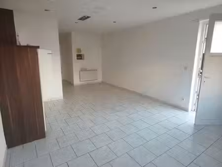 loue à remelfing f2 50m2