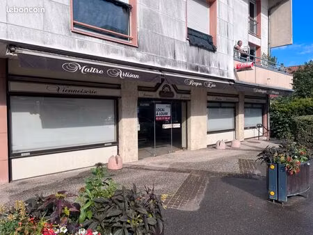 à louer – local commercial de 150 m² idéal pour une boulangerie – seichamps