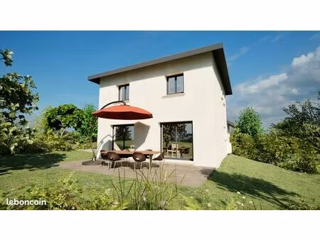 maison 4 pièces-90m²+18m² de garage