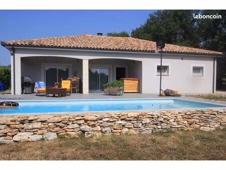 maison 200 m2