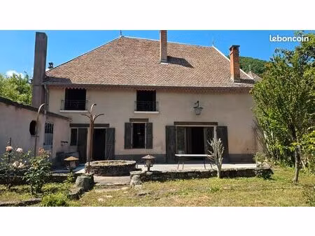maison coeur village - 100m² + dépendances