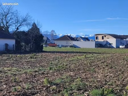 terrain viabilisé 840 m2 avec vue pyrénées - bordes (64510)