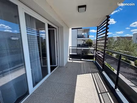 appartement 3 pièces 65 m²