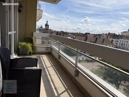 appartement 5 pièces 94 m²