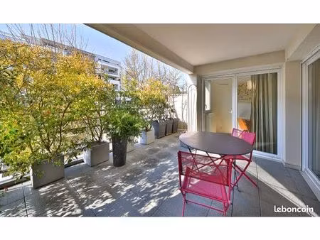 loue appartement t5 parking