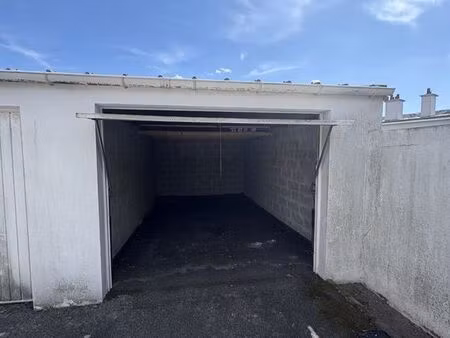 garage/box lorient