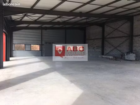local d'activite 450 m² lunel-viel