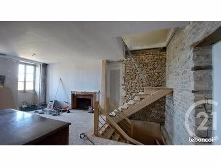maison 1 pièce 97 m²