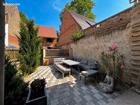 maison 4 pièces 121 m²