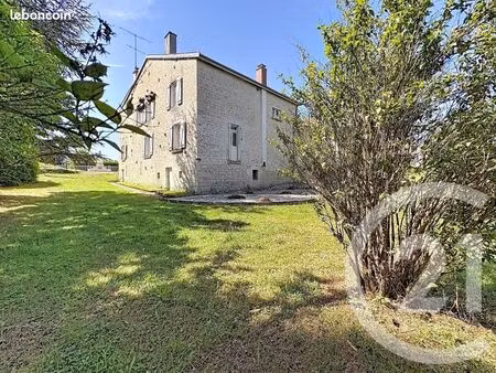 maison 6 pièces 146 m²
