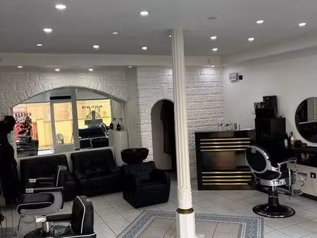 vends local commercial loué – centre-ville d'hayange – idéal investisseur