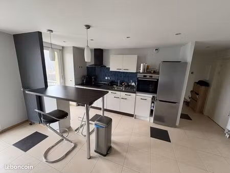 appartement 3 pièces 69 m²