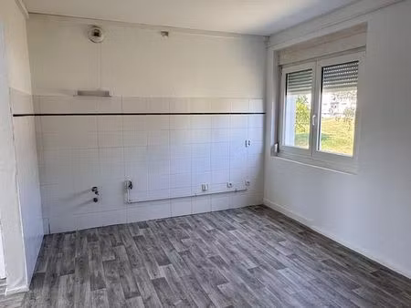 à louer – appartement f4 lumineux et spacieux