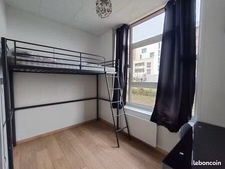 studio 1 pièce 13 m²