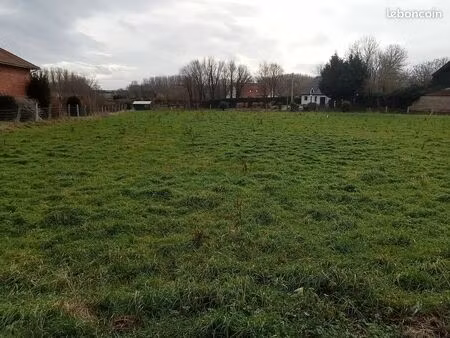 terrain lillers entree ecquedecques