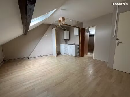 immeuble 6 pièces 91 m²